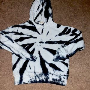 Urban nation tie dye sweatshirt large